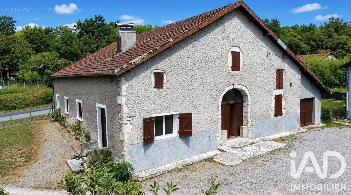 Photo 1 - Maison à LABATUT