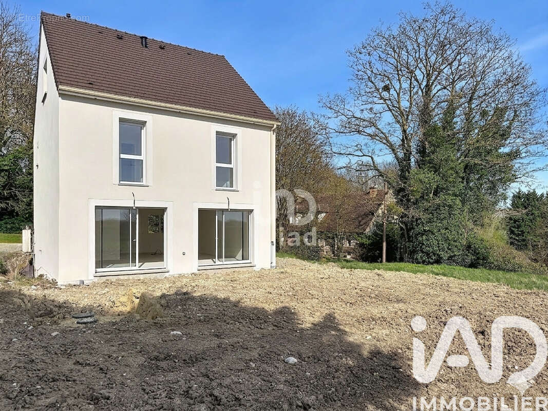 Photo 2 - Maison à QUINCY-VOISINS