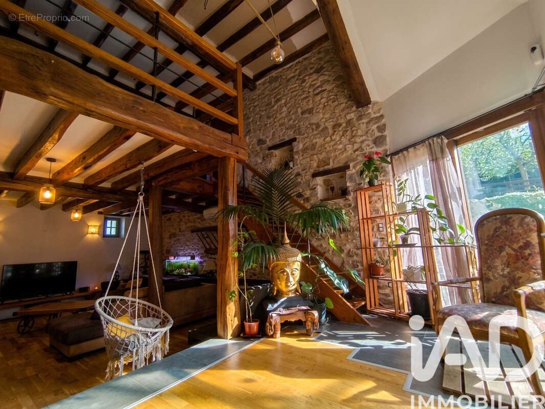 Photo 4 - Maison à MONTREUIL-AUX-LIONS