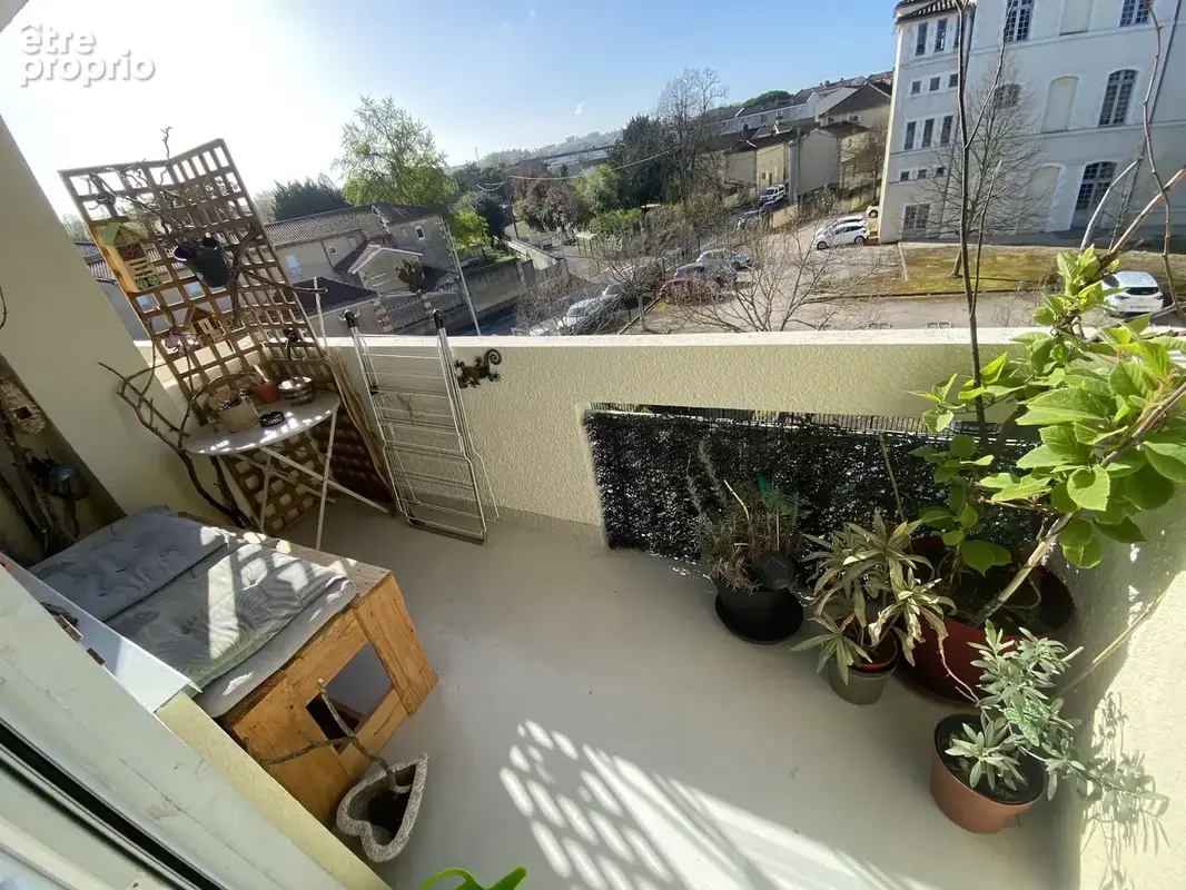 Appartement T3 avec balcon et cave - photo 4