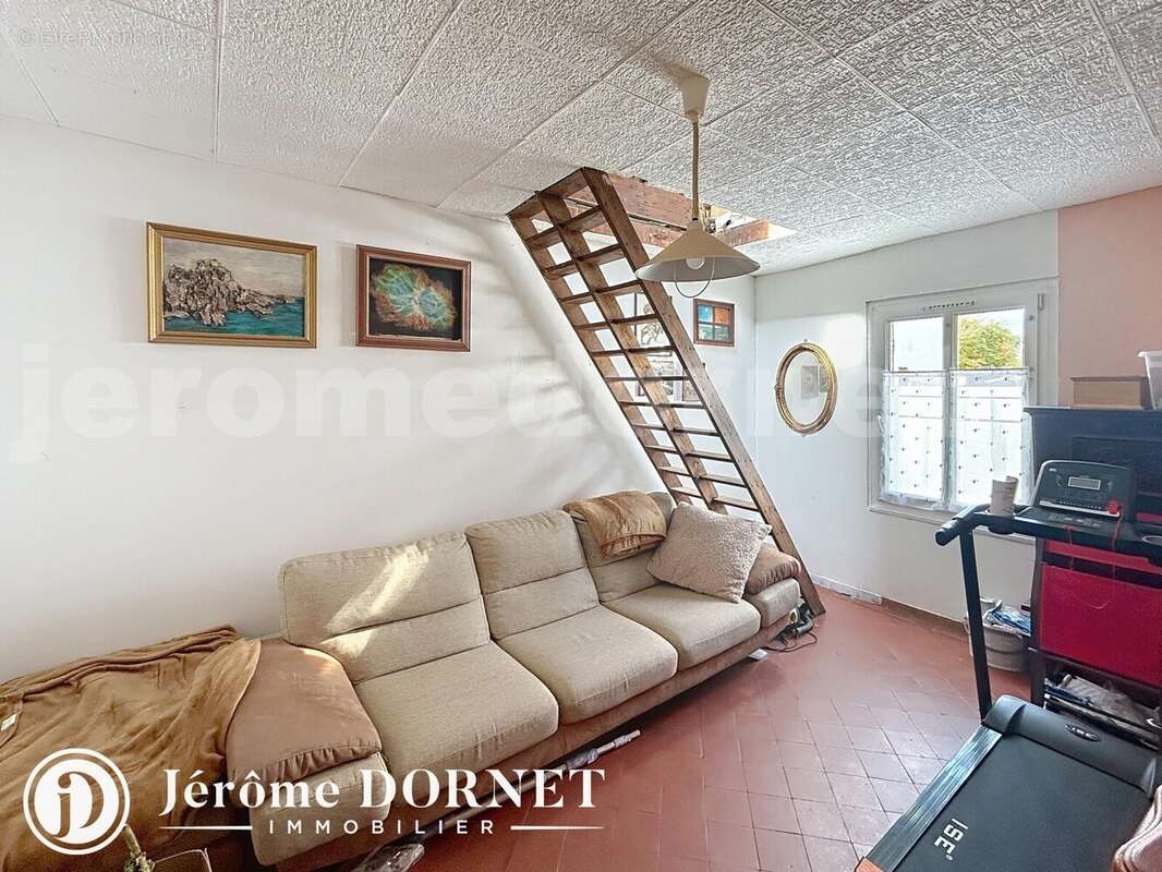 ro_00009 - Maison à FROISSY