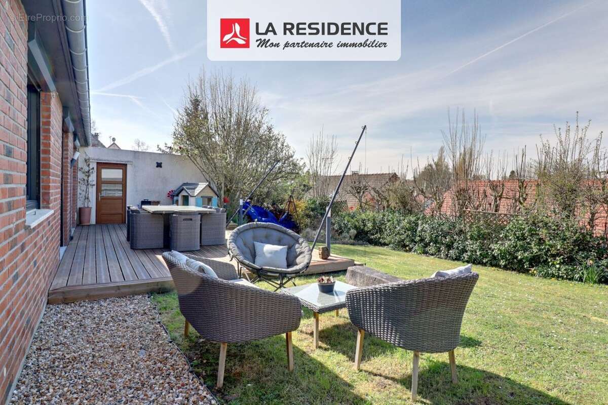 Maison à MONTFORT-L'AMAURY