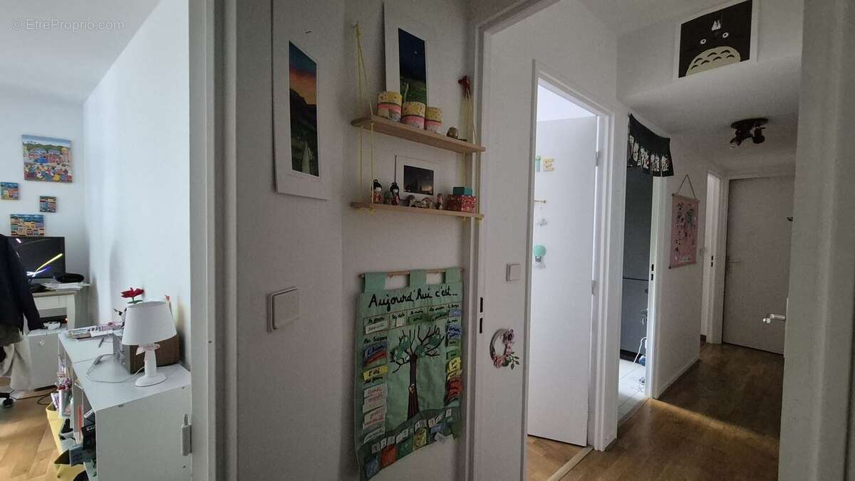 Appartement 57 m² à Paris-15e  - photo 4