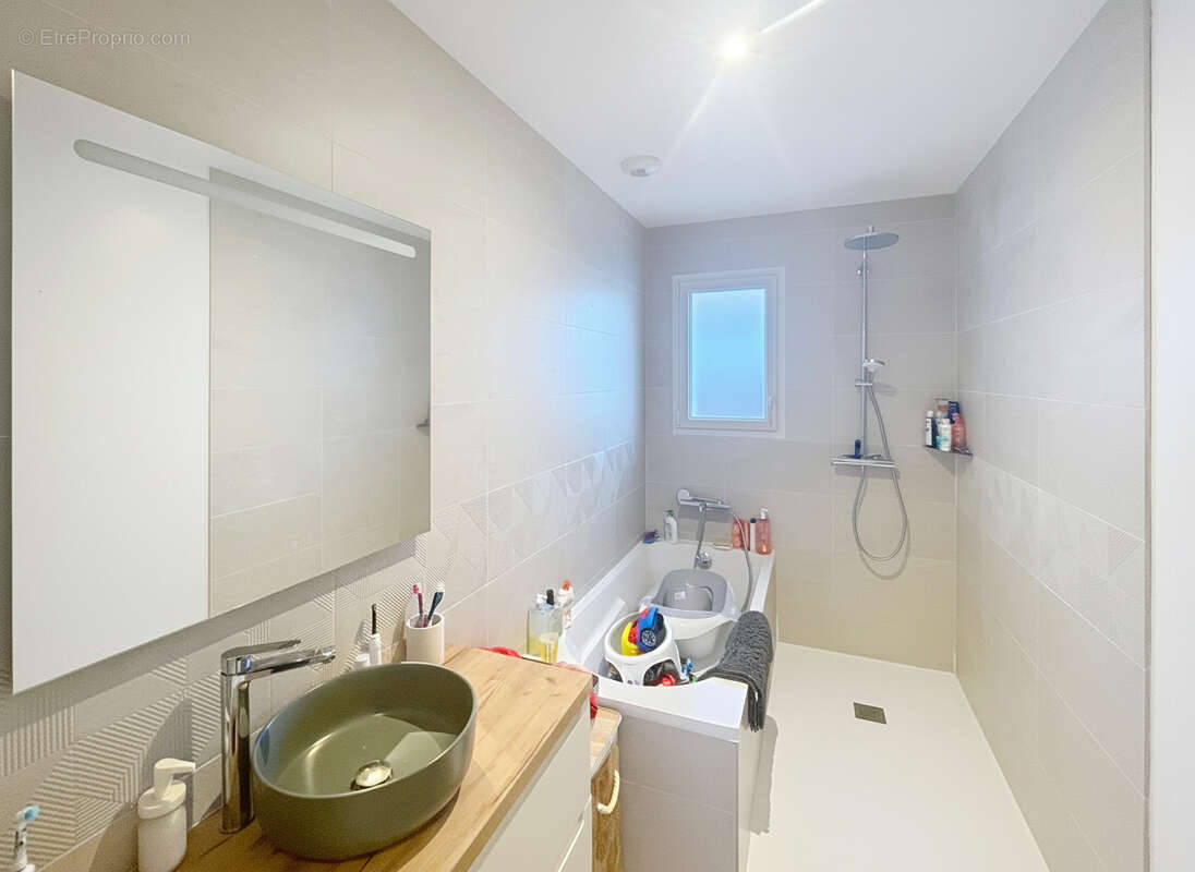 Maison à QUETTREVILLE-SUR-SIENNE