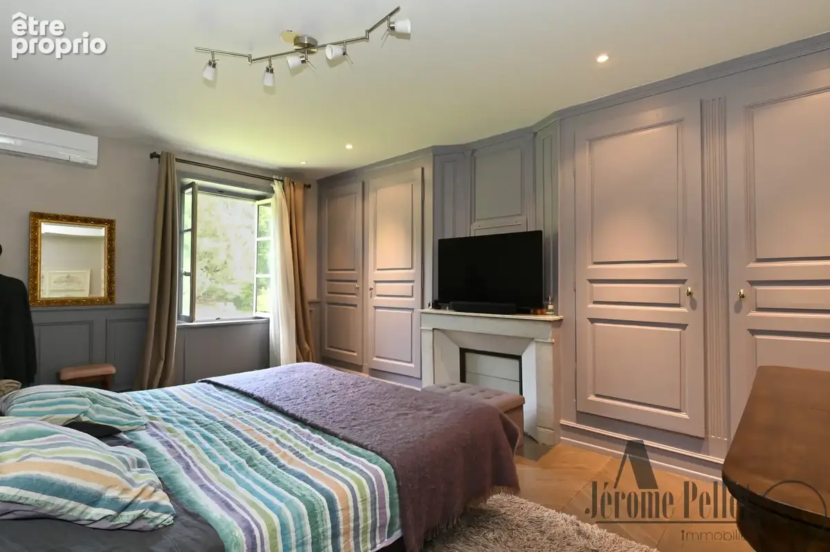 Exclusivité   bien d’exception au cœur du vieux ternay - photo 15