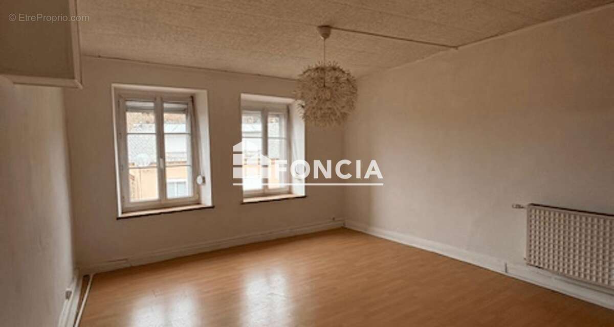 Maison à MONTCY-NOTRE-DAME