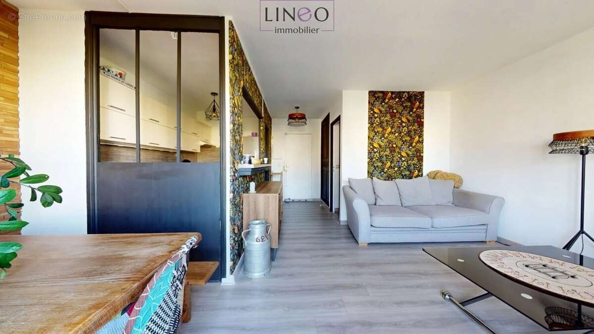Appartement à CHOISY-LE-ROI