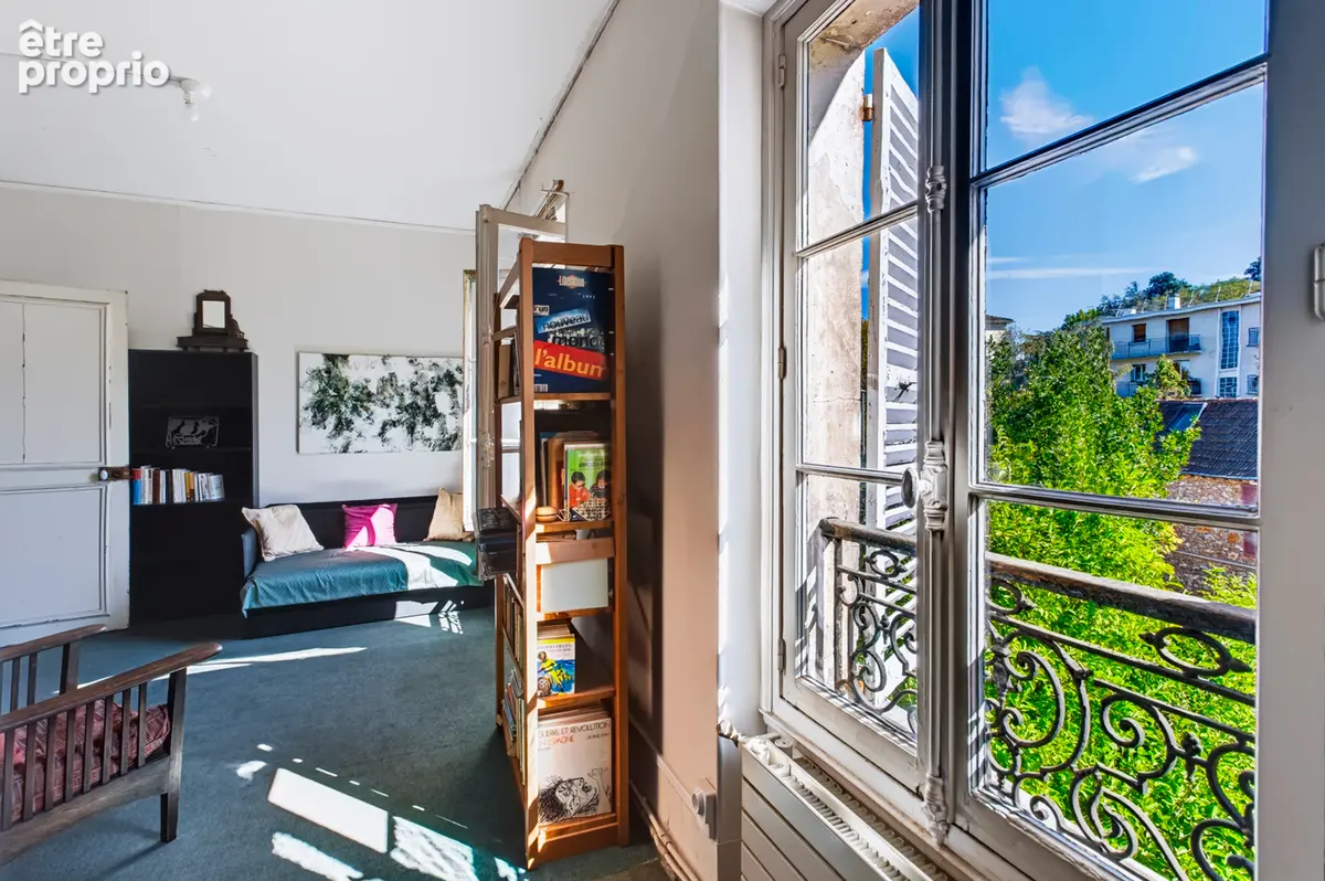 Meulière de 7 pièces à rénover sur 1343m² de terrain - photo 11