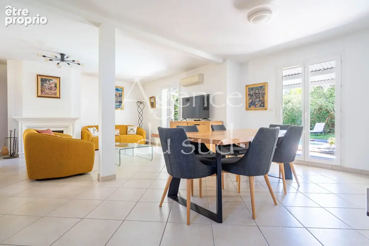 Maison de caractère - 150 m² - Piscine - Lotissement sécurisé - photo 7