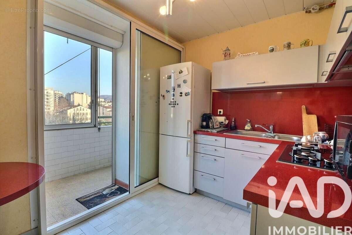 Photo 5 - Appartement à MARSEILLE-4E