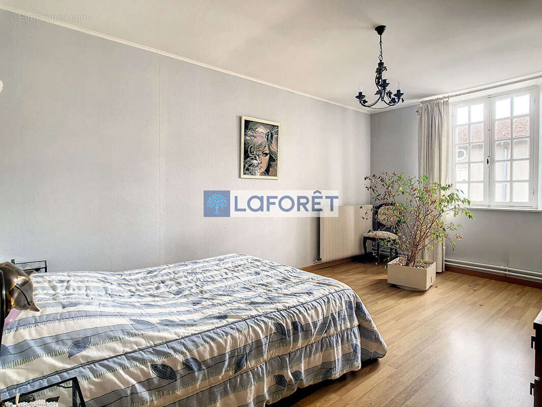 Maison à SAINT-URBAIN-MACONCOURT