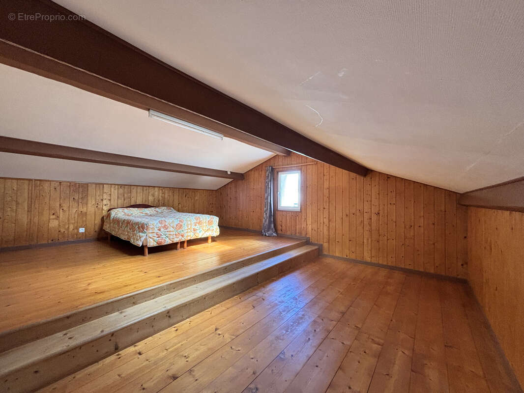 Maison à TONNAY-CHARENTE