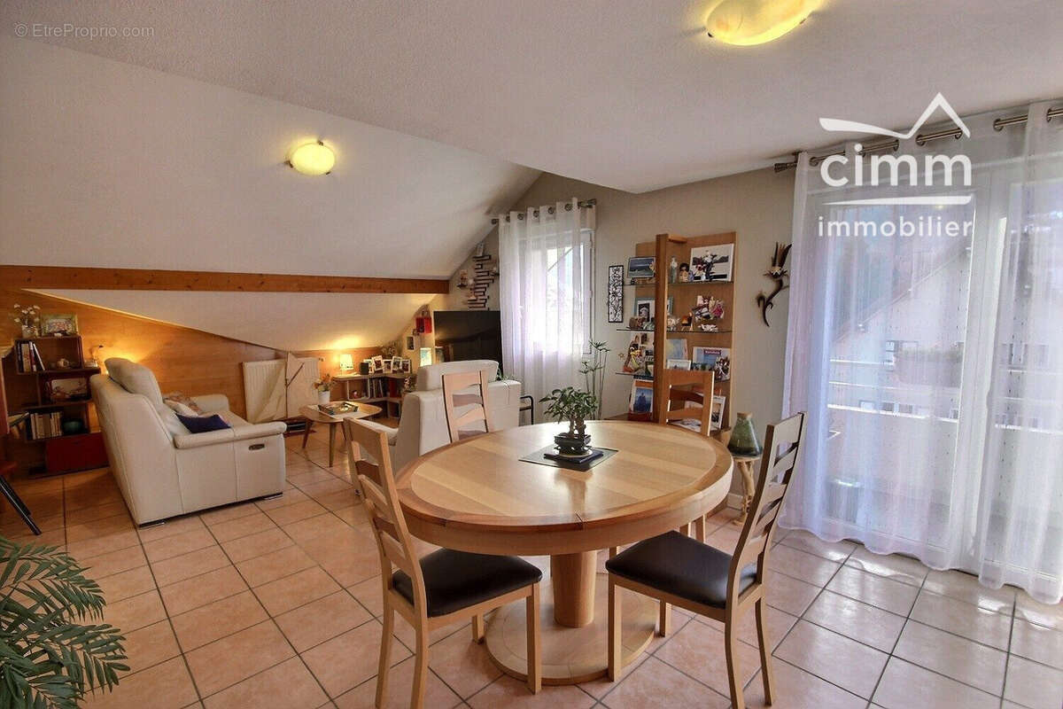 Appartement à SCIONZIER
