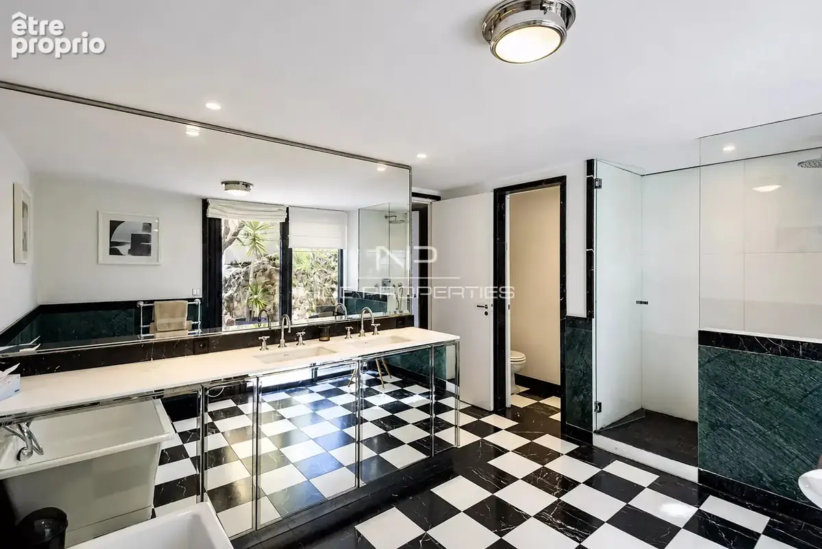 Nice – Cap de Nice – Palais Maeterlinck – duplex – vue mer – vue panoramique – terrasse – jardin privatif – accès mer – résidenc - photo 21
