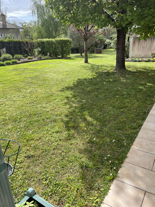 Belle maison f5 en bordure de vienne au calme - photo 16