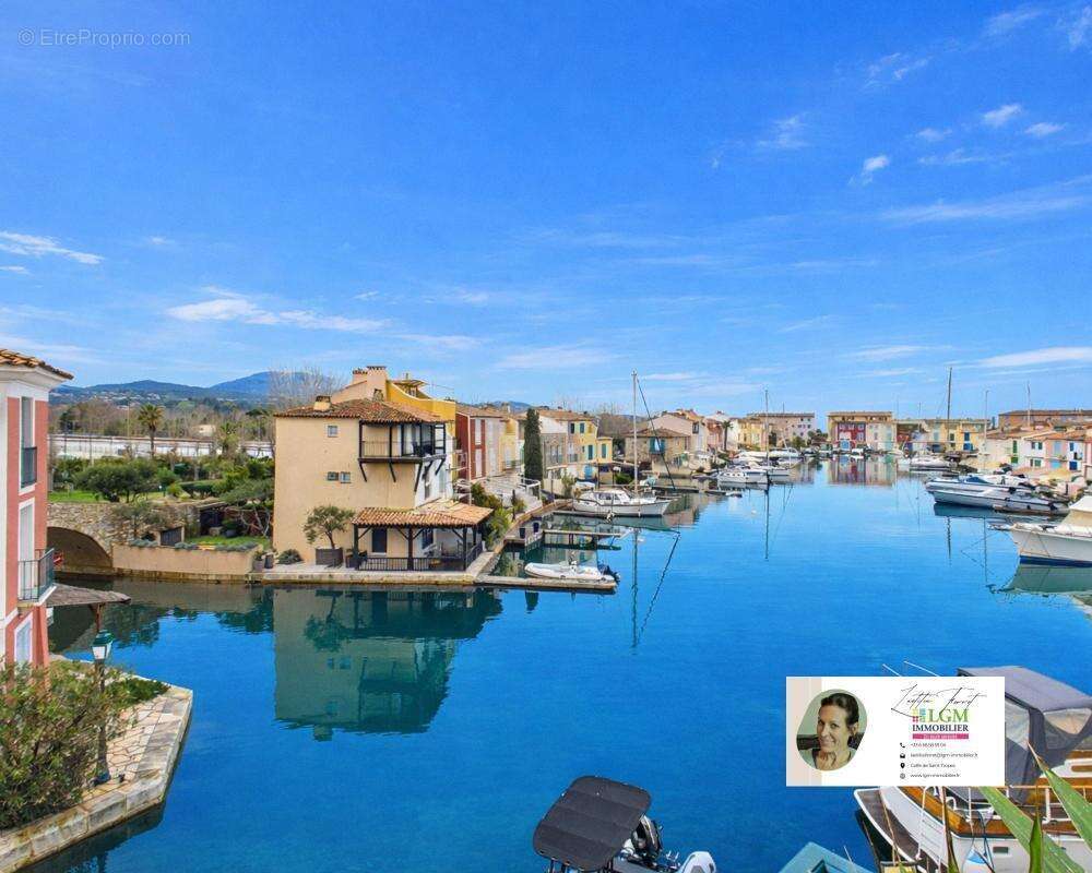 Appartement à GRIMAUD