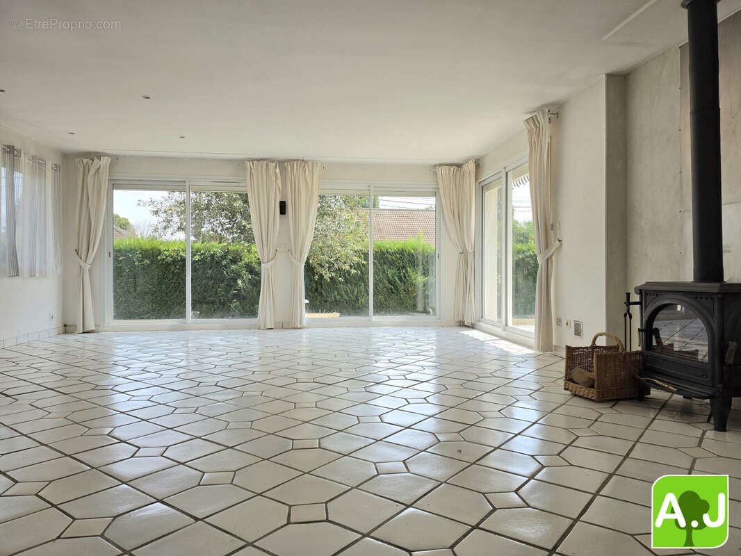 Maison 85 m² à Pacy-Sur-Eure  - photo 4