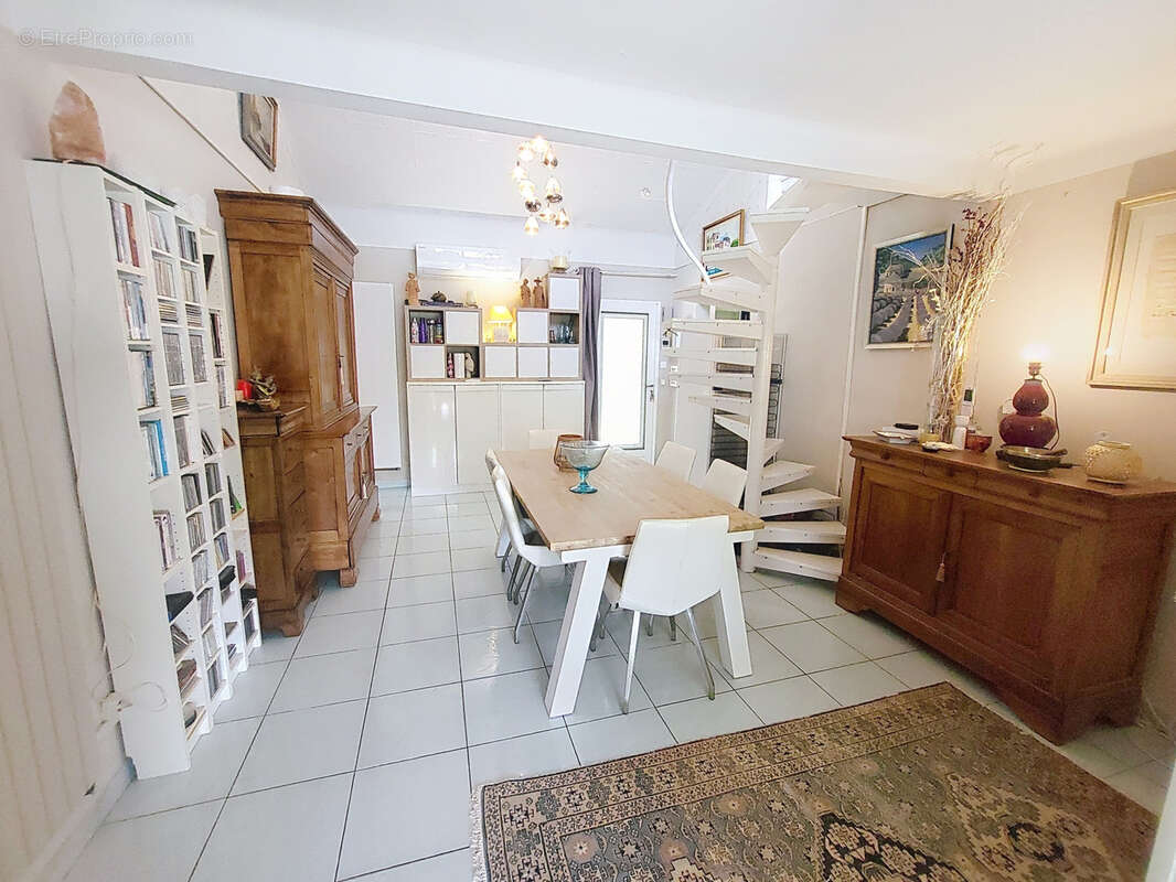 Maison à SAINT-RAPHAEL