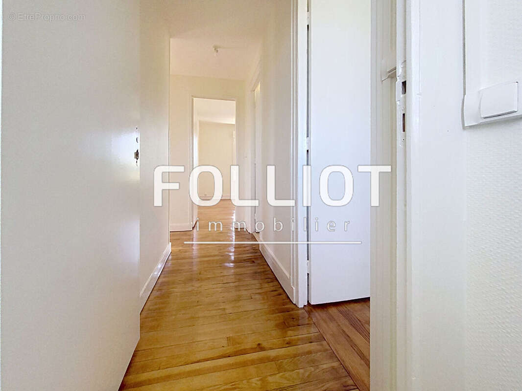 A VENDRE Appartement Courseulles Sur Mer 2 pièce(s) 60 m2 - photo 3