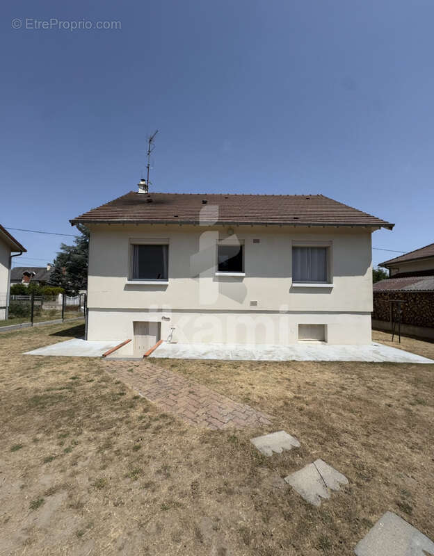 Maison fonctionnelle 4 pièces avec jardin - photo 12