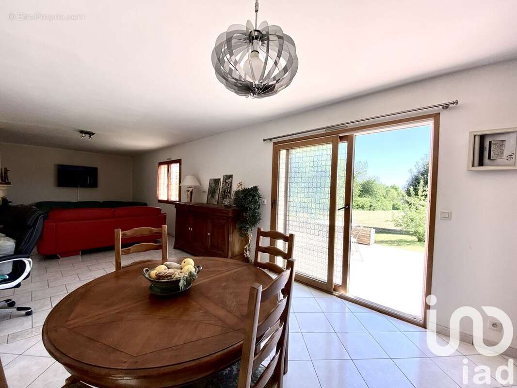 Photo 5 - Maison à MINIAC-MORVAN