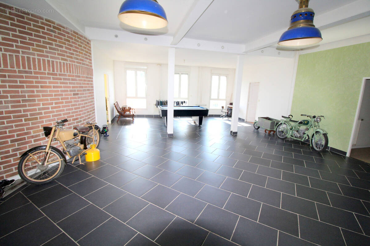 Appartement à FOUILLOY