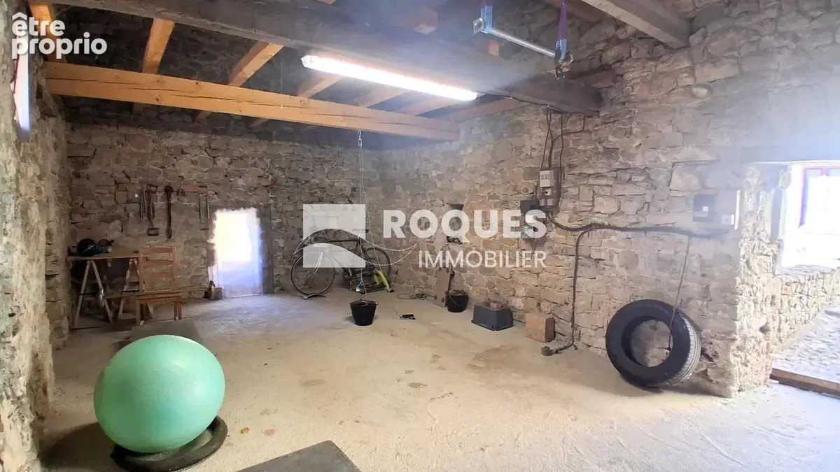 Charmante Maison avec terrasse et annexes - photo 10