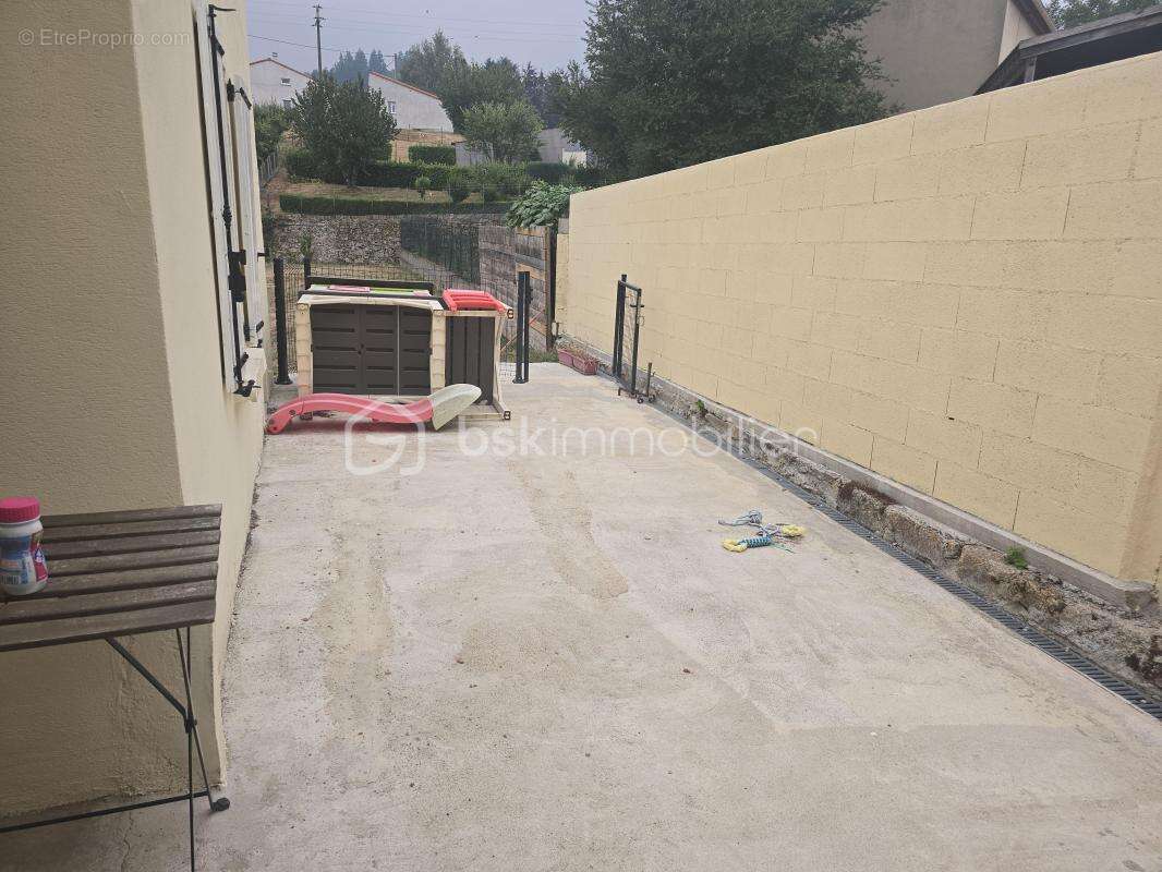 Maison de village - photo 11