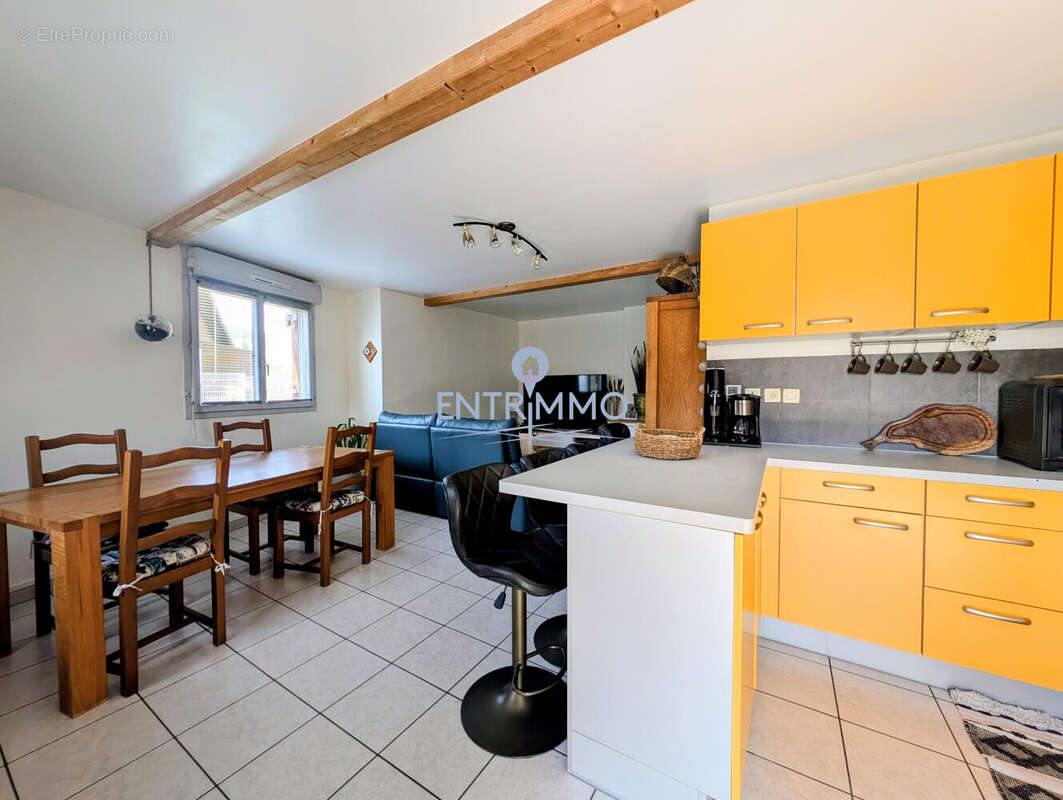 Maison 79 m² à Albens  - photo 9