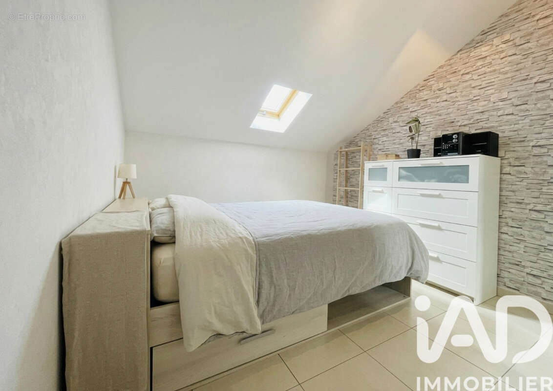 Photo 8 - Appartement à VILLIERS-SUR-MARNE