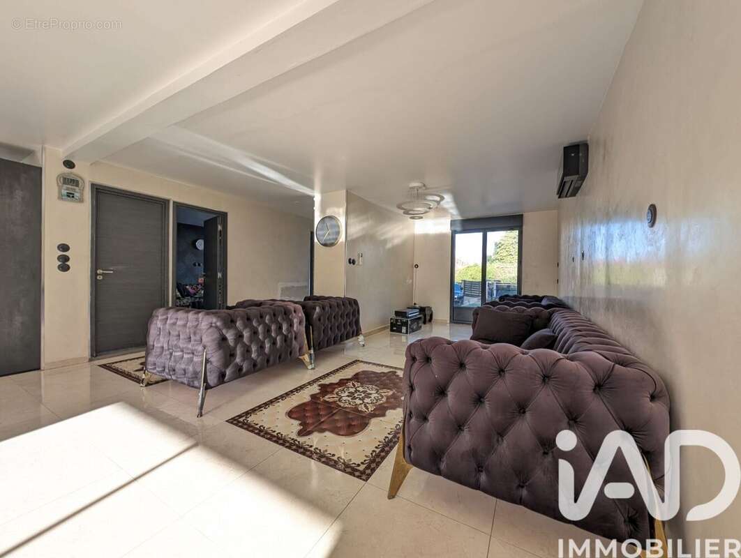 Photo 4 - Maison à LES MUREAUX