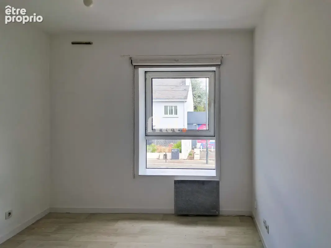 Appartement T2 - 37m2 - DPE C - - photo 5