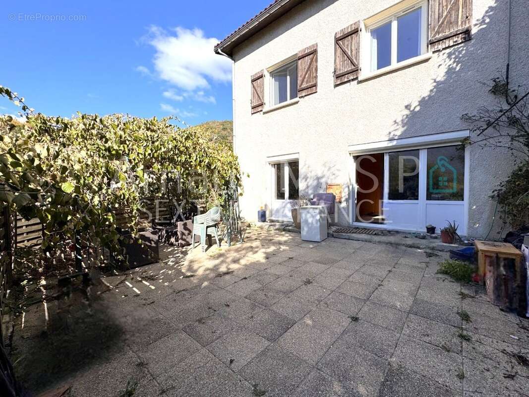 Maison à AXAT