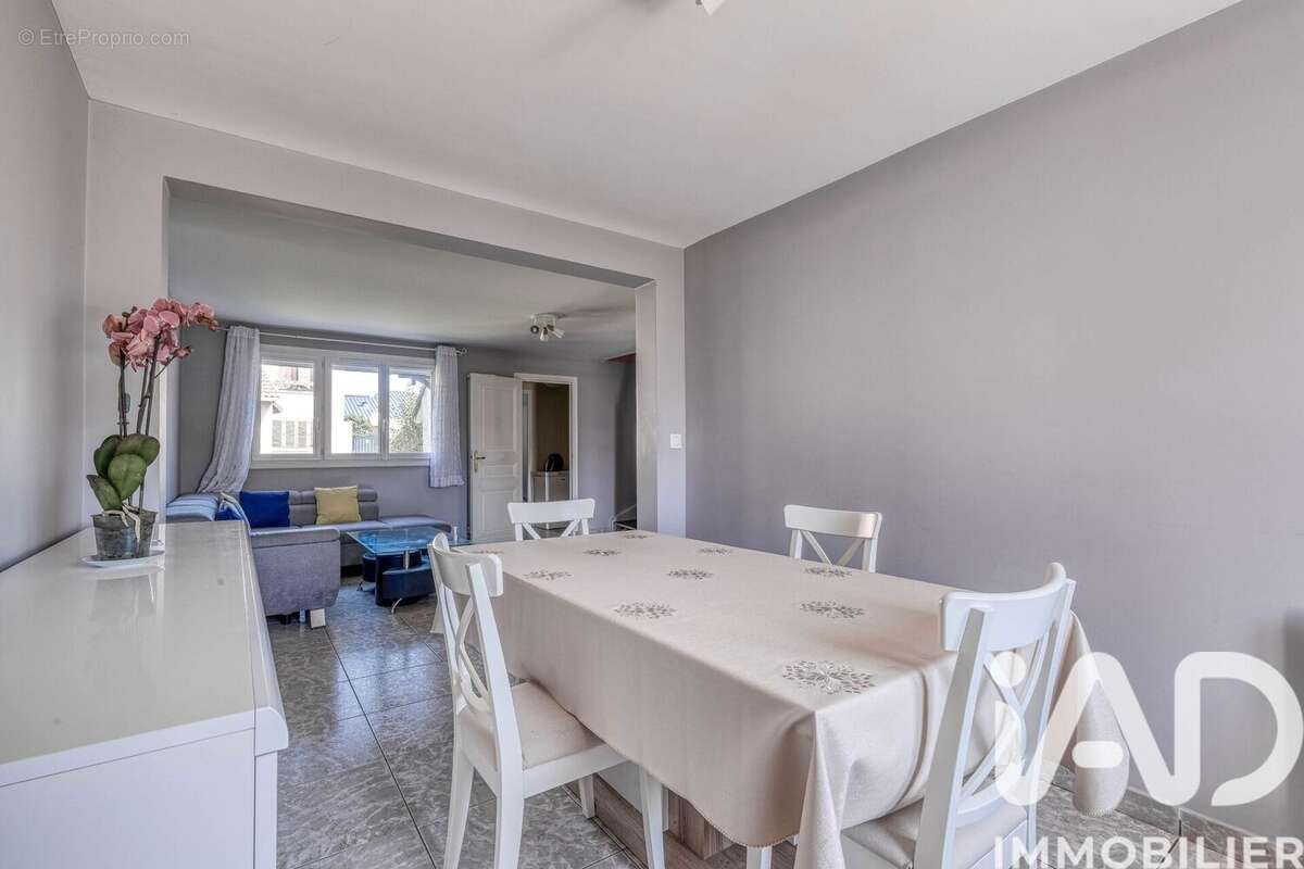 Photo 5 - Maison à STAINS