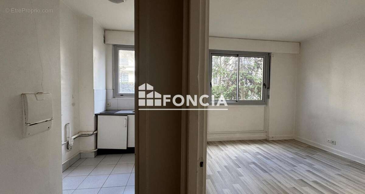 Appartement à LEVALLOIS-PERRET