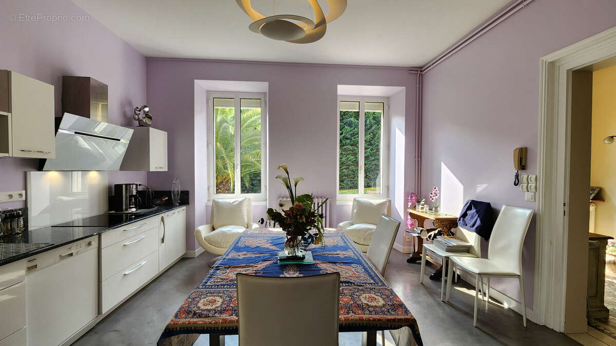 Maison à SAINT-ANDRE-DE-CUBZAC