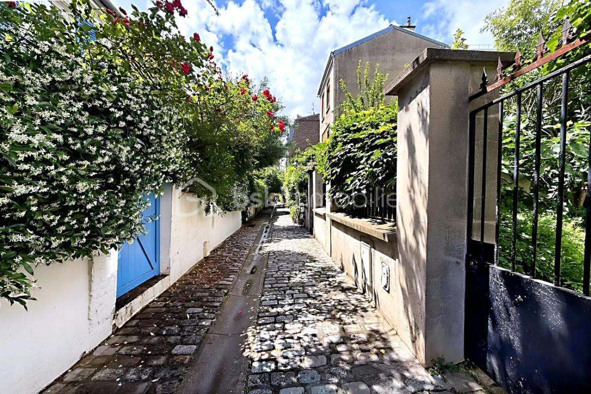 Appartement à PARIS-19E