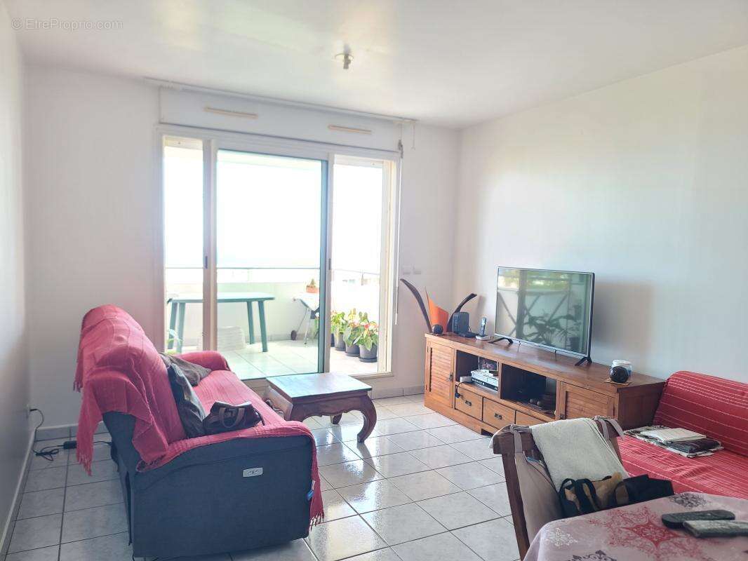 Appartement à SAINT-DENIS