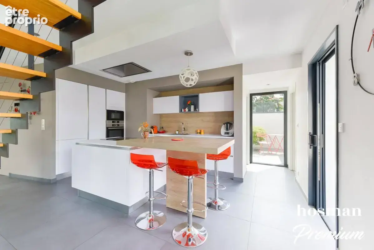 Coup de coeur ! Maison d'architecte d'exception aux portes de Nantes - 167 m2 avec 4 chambres, au calme en fond d'une impasse pr - photo 9