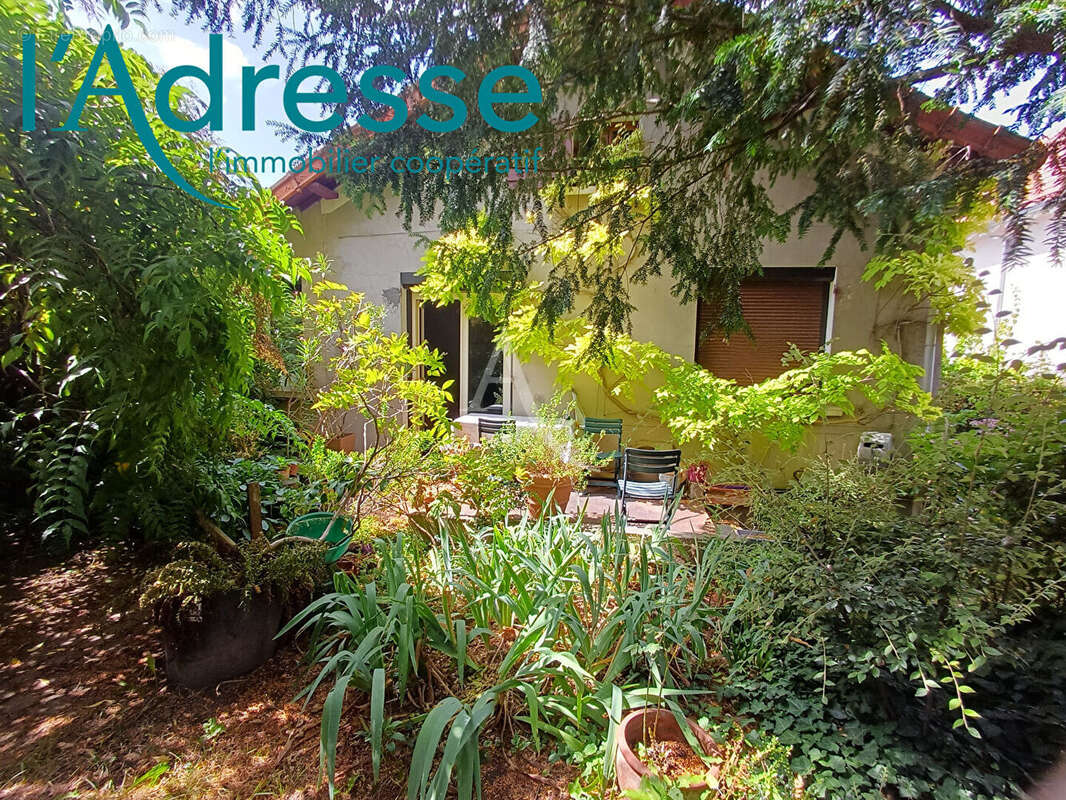 Maison à CHAMPS-SUR-MARNE