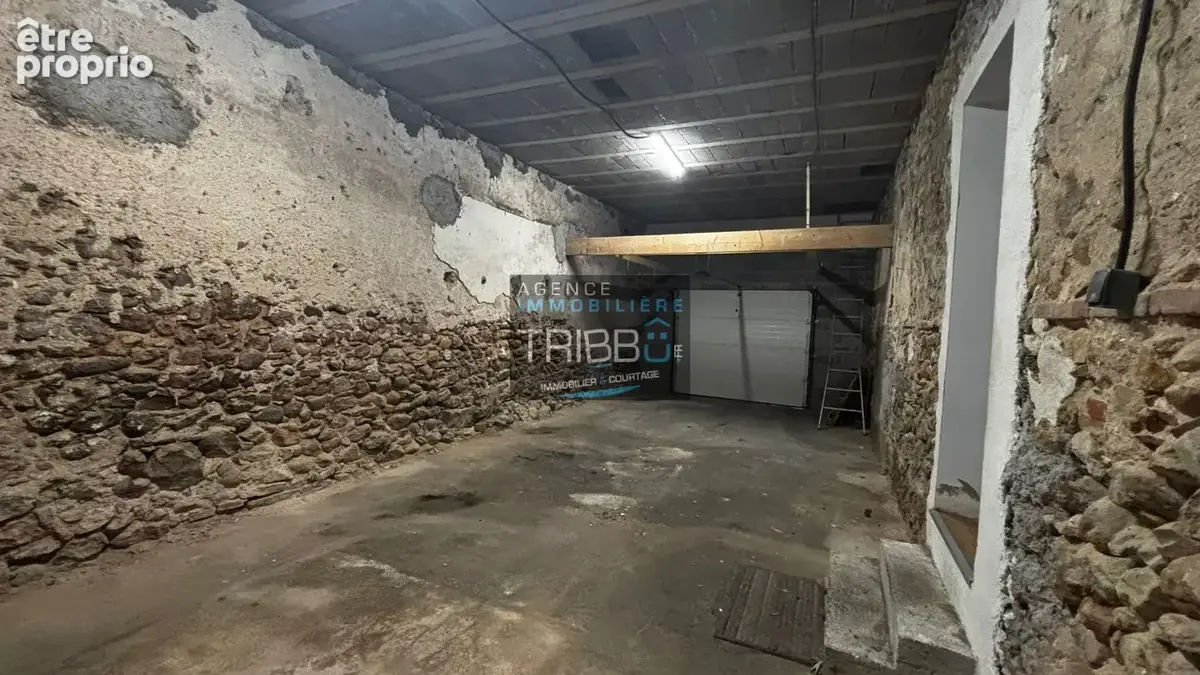 Maison de village en duplex de 80 m2 avec grand garage - TRESSERE - photo 13