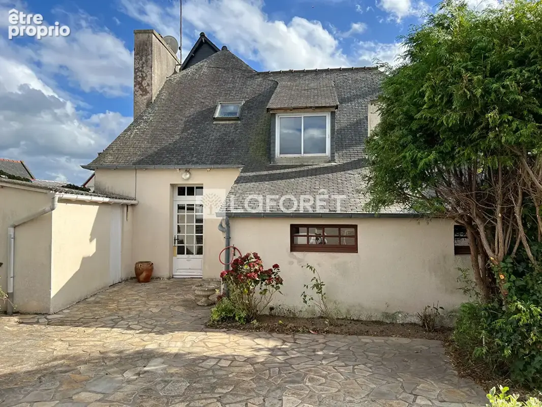Maison à LEZARDRIEUX