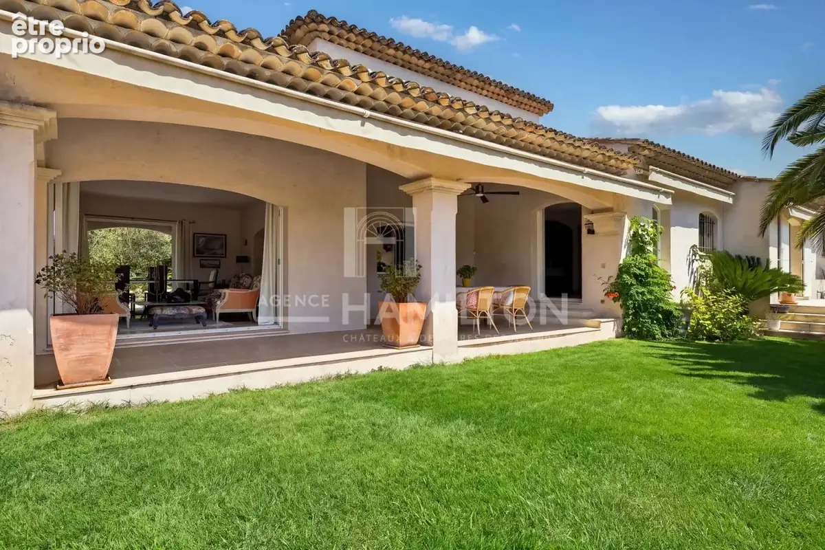 Magnifique villa de plain-pied avec piscine proche de Valbonne - photo 18