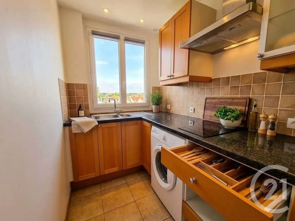 Appartement à SAINT-MAUR-DES-FOSSES