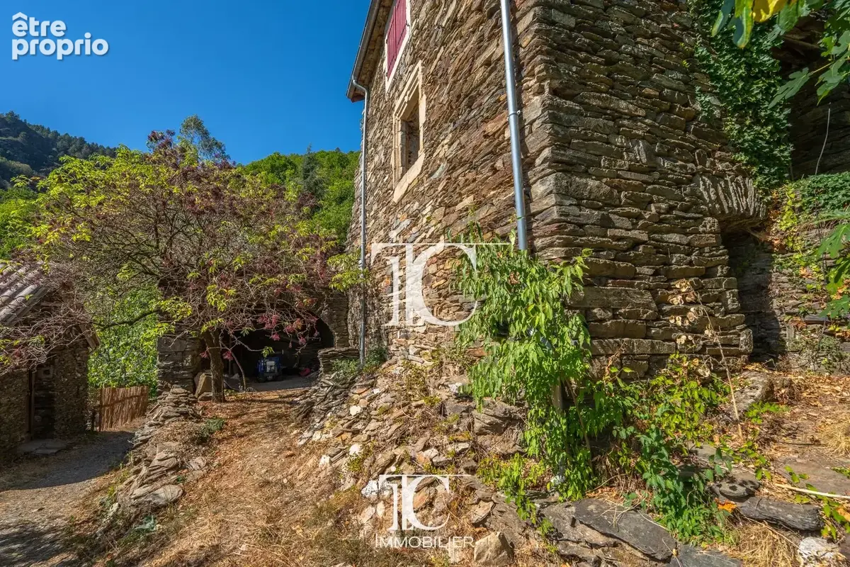 Mas de hameau du xviiieme siècle  100 m² habitables  4 chambres  terrain 340 m²  à 25 min des vans - photo 25