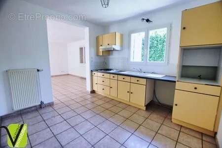 Maison - 117.6m ² - photo 5