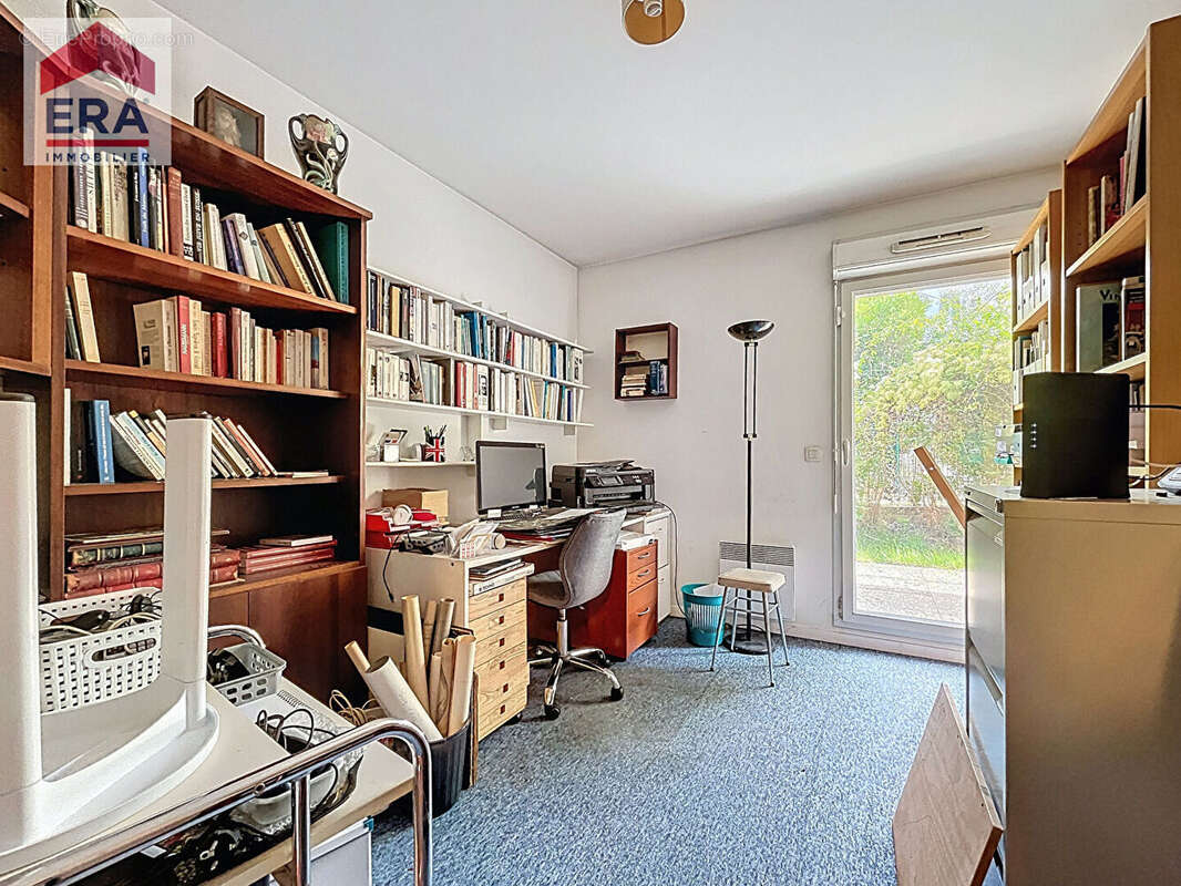 Appartement à IVRY-SUR-SEINE