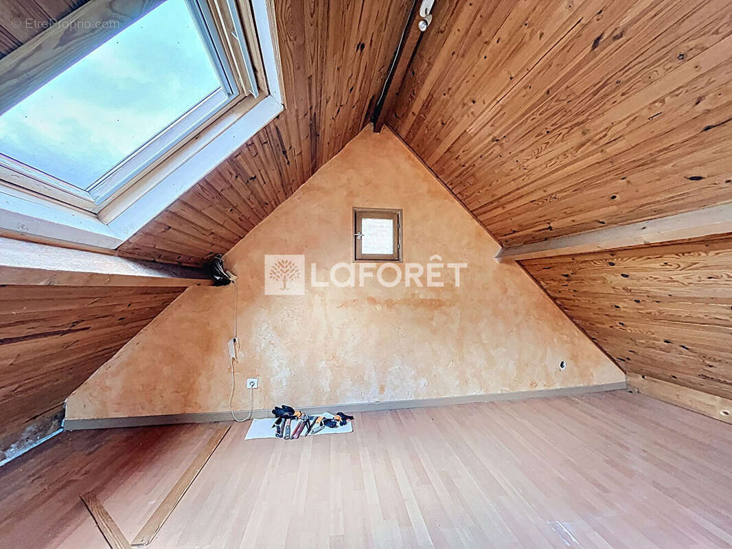 Maison à SAINT-MARTIN-DU-TERTRE