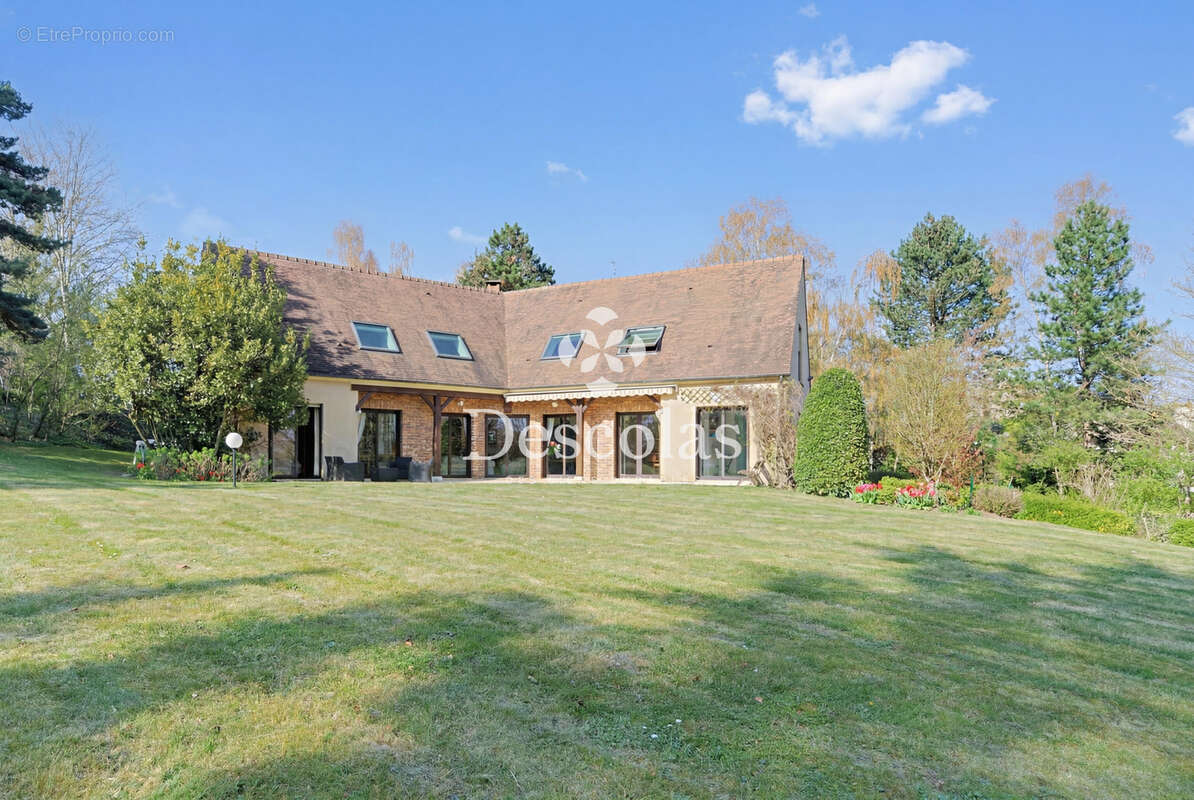 Maison à CHAMBOURCY