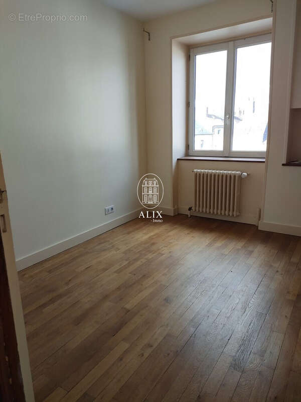 Appartement à CLOYES-SUR-LE-LOIR